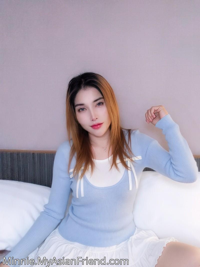 Minnie's personal blog photo 1 added Sunday the 5th of October 2025