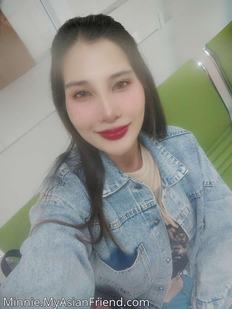 Minnie's personal blog photo 1 added Monday the 20th of October 2025