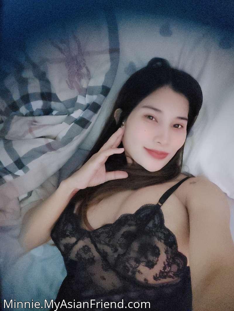 Minnie's personal blog photo 1 added Wednesday the 10th of December 2025