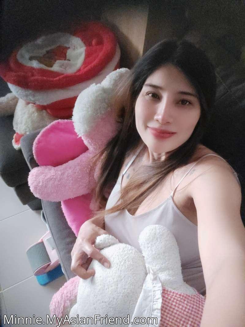 Minnie's personal blog photo 1 added Tuesday the 3rd of February 2026